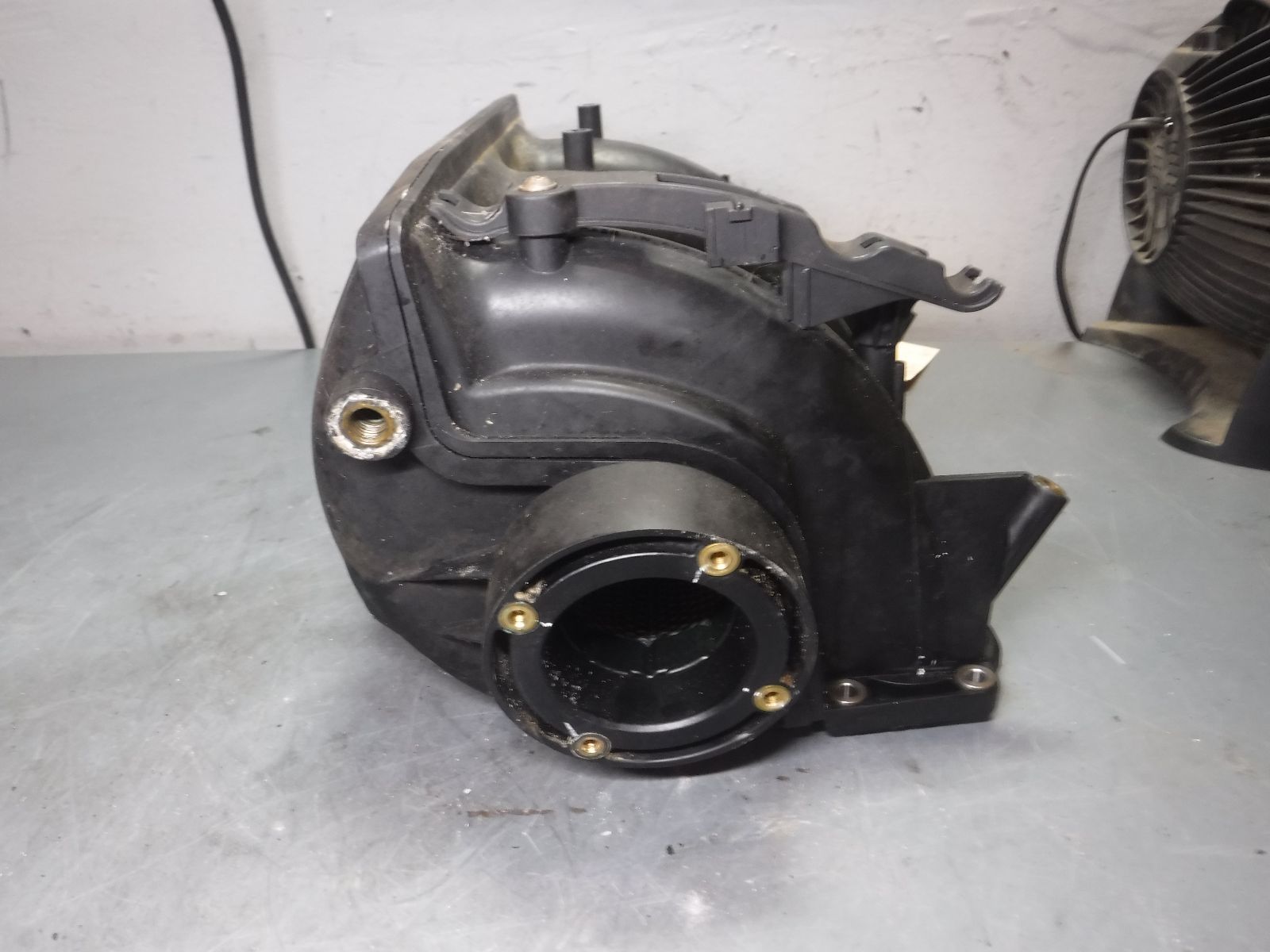 シードゥ GTX LTD IS 255 2009年モデル 純正 AIR INTAKE MANIFOLD (部品番号420867951) 中古 [S951-013] シードゥ GTX LTD IS 255 2009年モデル 純正 AIR INTAKE