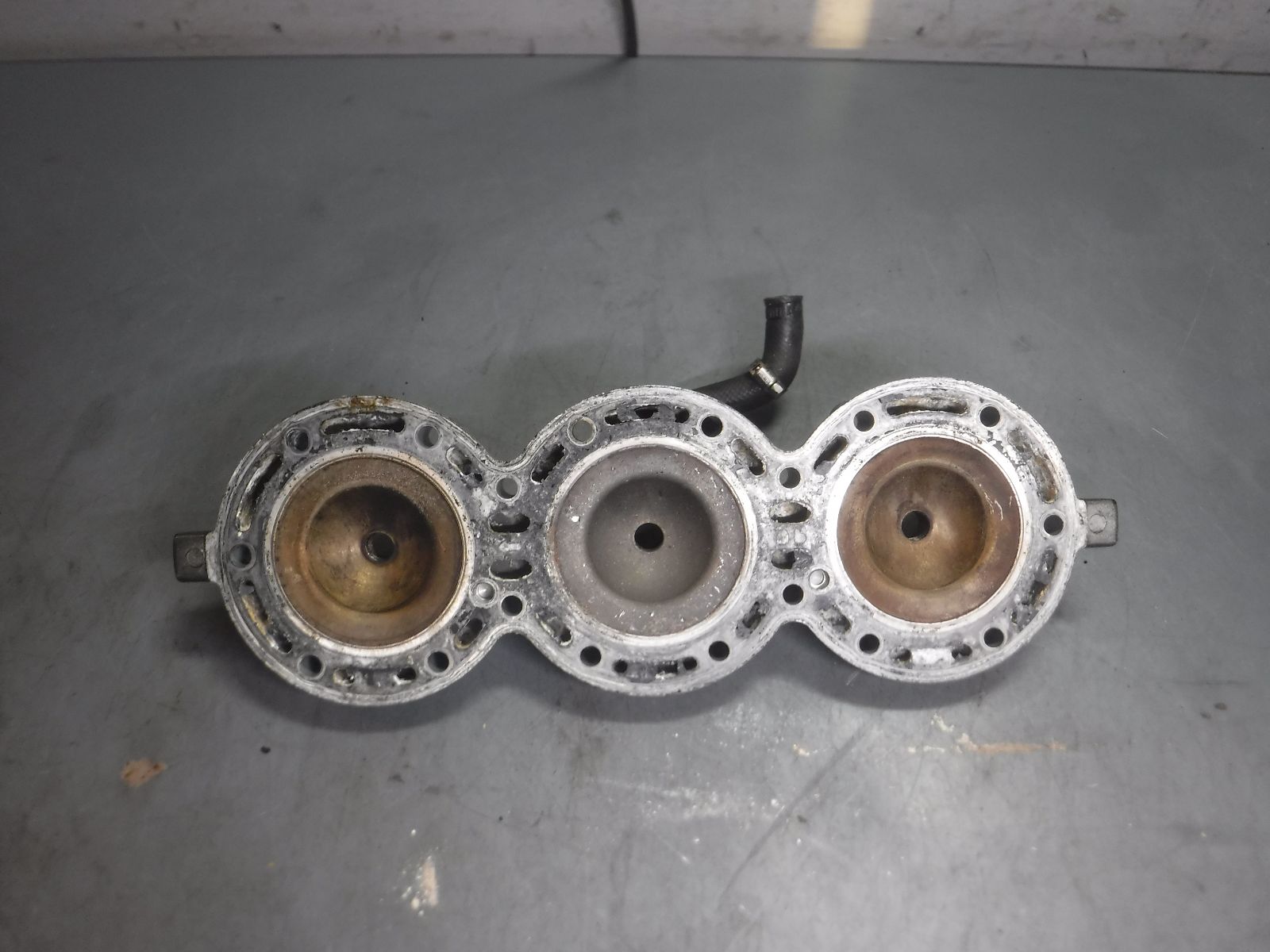 水上オートバイ用 Kawasaki 1100ZXI '00 OEM HEAD-CYLINDER New (11001-3723) [X2312-70] Kawasaki 1996-2000 1100 ZXi STX OEM Cylinder Head Heads Top