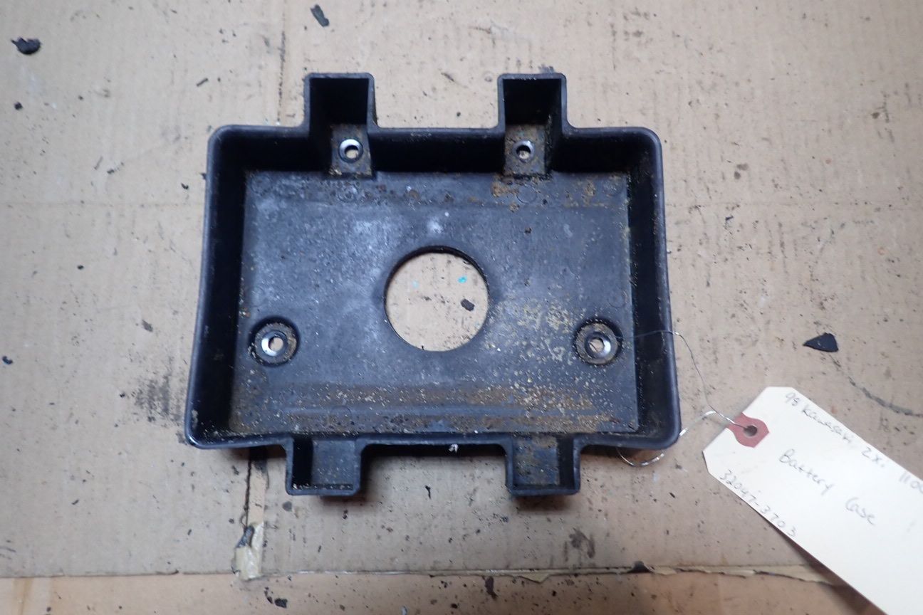 フィジー 1998 KAWASAKI ZXI 1100 BATTERY CASE OEM 32097-3703 | eBay